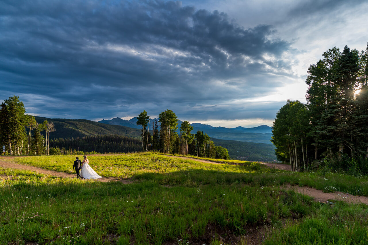 adventurous wedding photographer