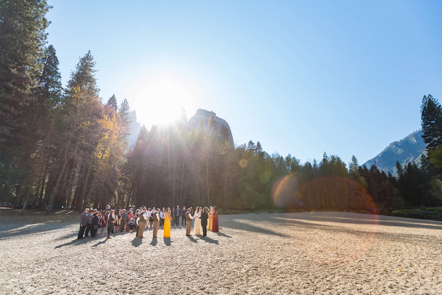 best outdoor wedding photography tips