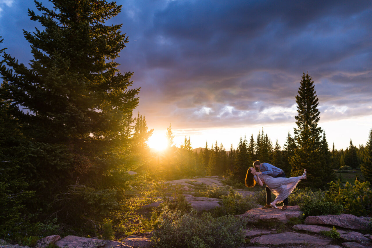 adventurous engagement photos colorado
