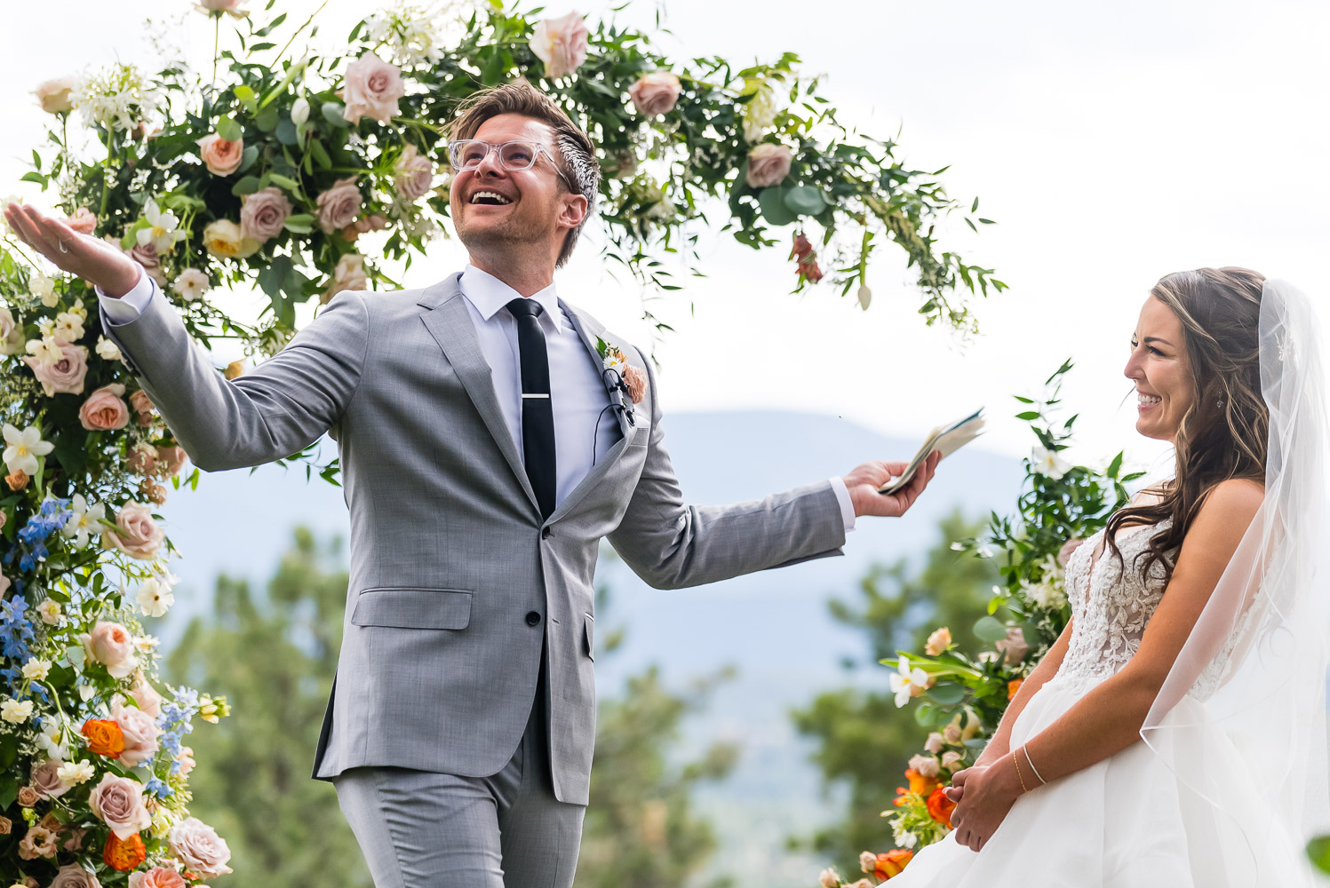 evergreen wedding photography ceremony