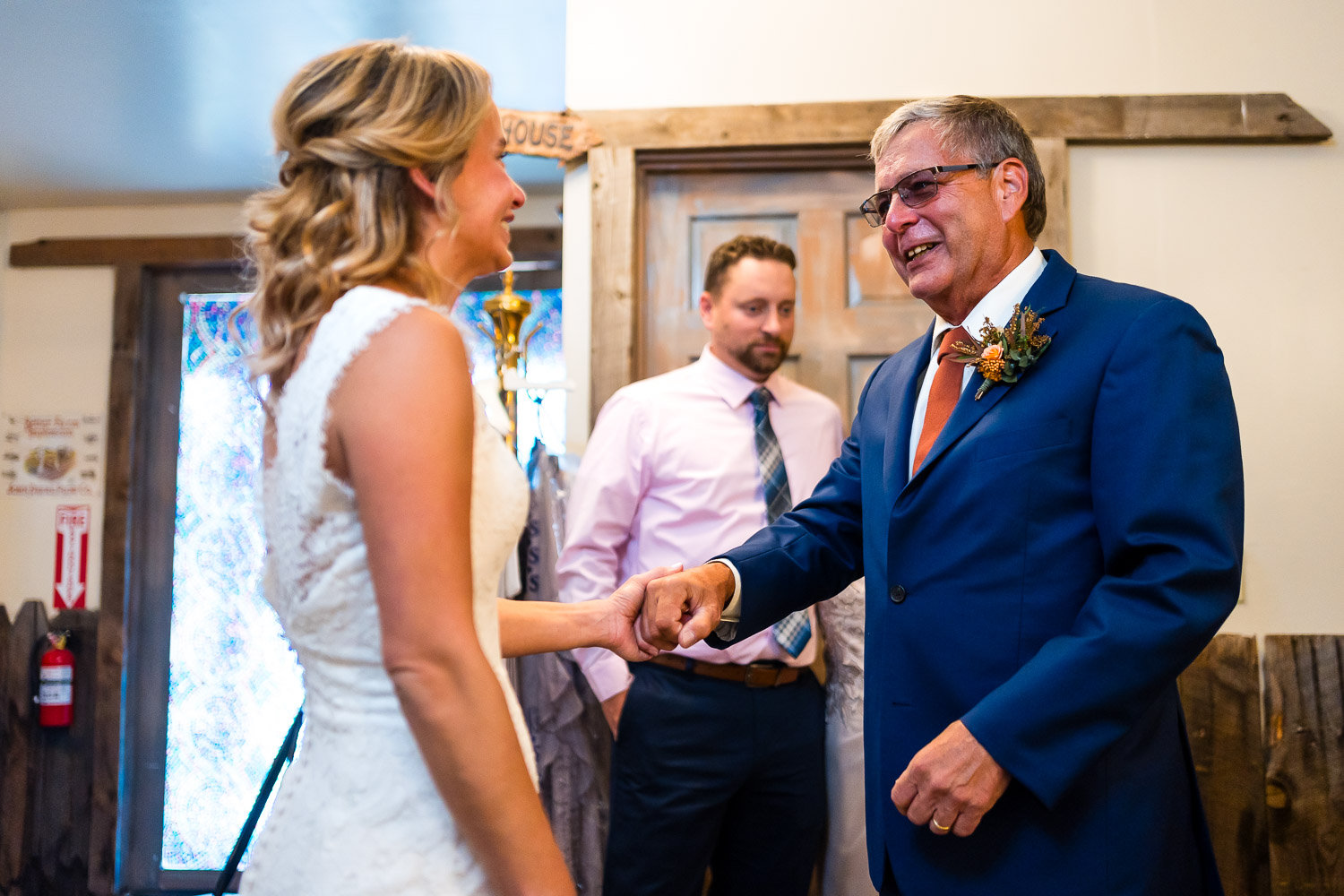 the barn at evergreen memorial park wedding photogaphy