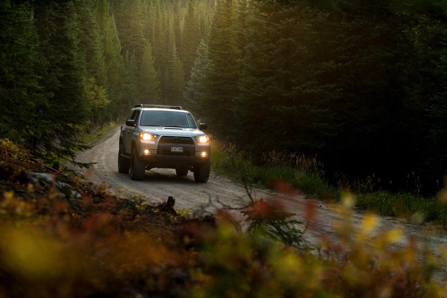 adventurous colorado mountain engagement