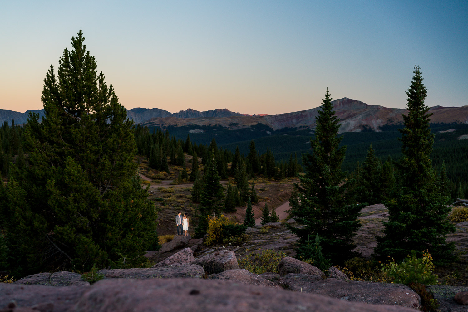 fall vail engagement photography